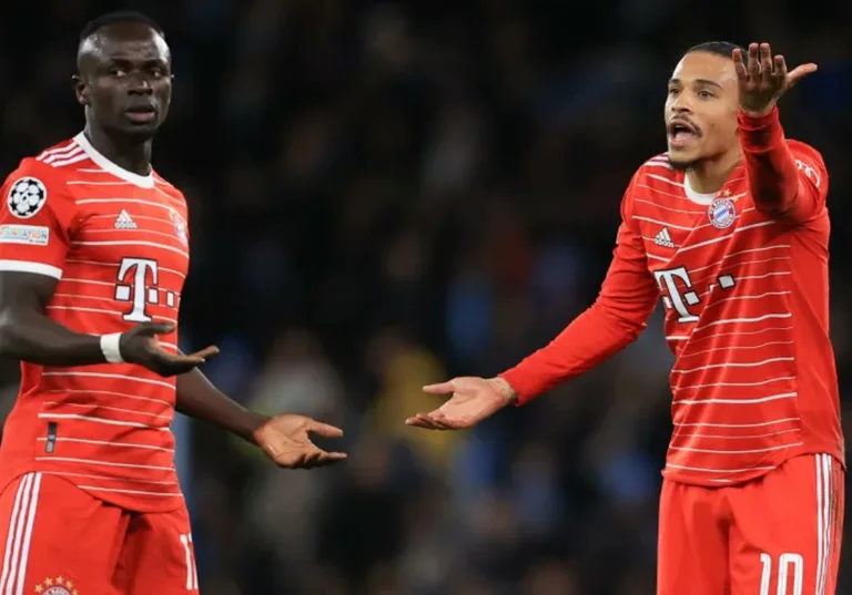 Sadio Mane y Sane tuvieron un accidente de campo en el juego contra City