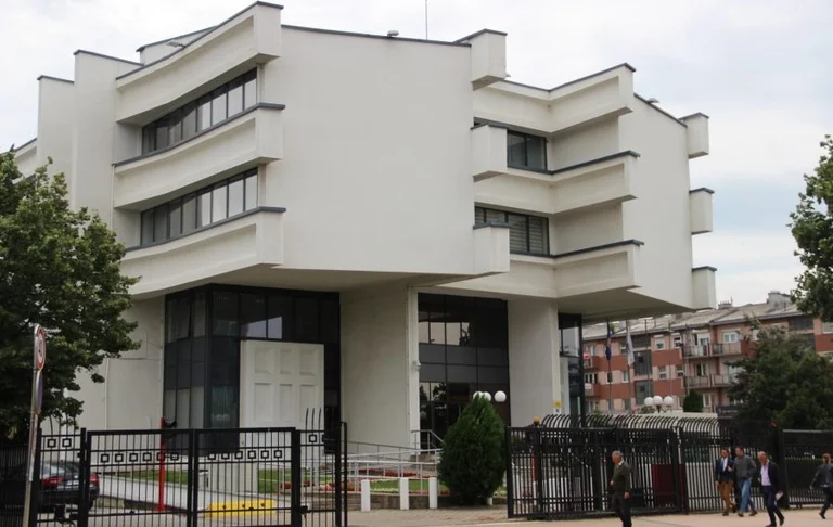 BQK: En 2022 los bancos realizaron 140.3m euros en ganancias limpias, el valor más alto desde el establecimiento del sector bancario
