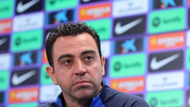 Xavi Hernández continuará su contrato durante dos años más con Barcelona