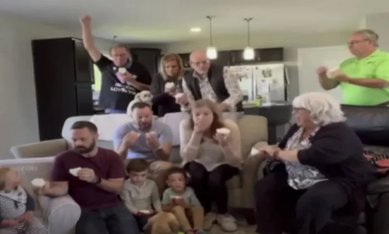 Por primera vez en 138 años, la pareja da la bienvenida a una chica en la familia