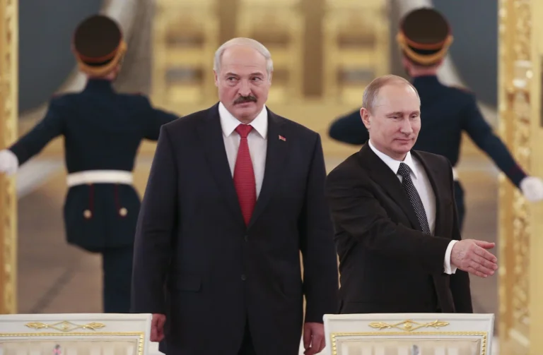 Rusia está tomando el control de Belarús bajo tierra