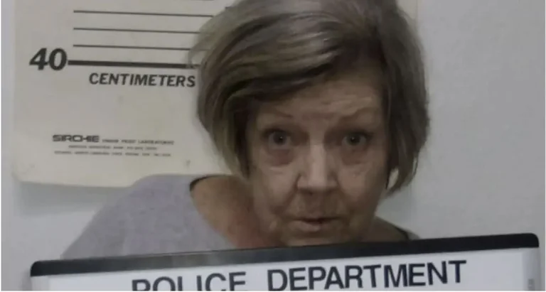 chica americana de 78 años, arrestada por tercera vez por robo bancario