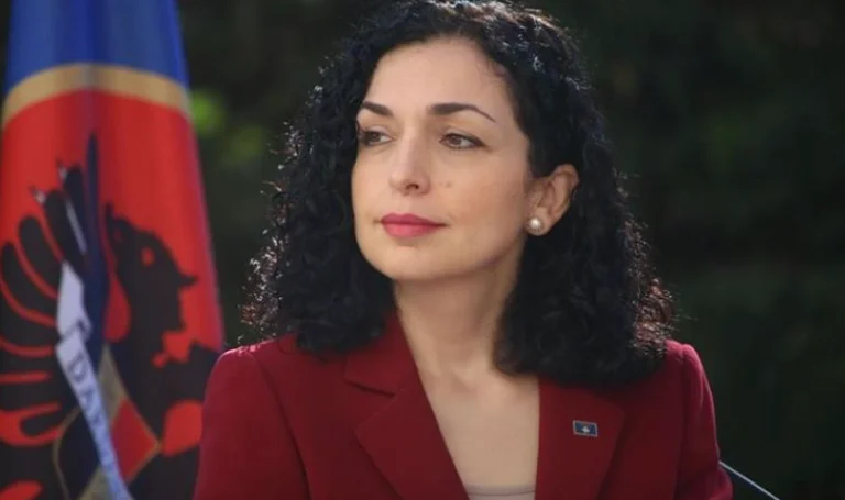 Vjosa Osmani menciona KLA, pero dos veces el nombre del pueblo donde tuvo lugar una batalla