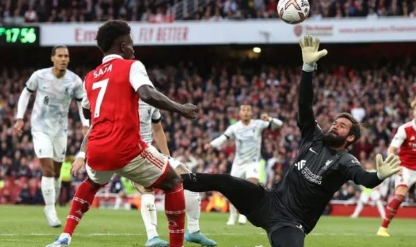 Liverpool-Arsenal, formaciones oficiales