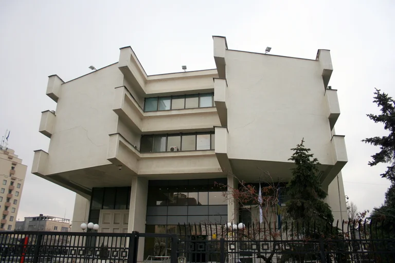 BQK-ja largon tarifën në llogarinë e veçantë për Fondin e Sigurisë