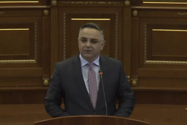 Tahiri durante los dos años del gobierno Kurti: Dos años de pobreza, debilitando Kosovo