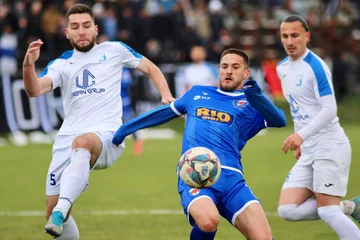 Kosovo Cup: Gjilan besiegt Llap zwischen dem Stadion zehir Pajazitiı, Pristina gewinnt mit einem Zusammenbruch auf Vushtrri