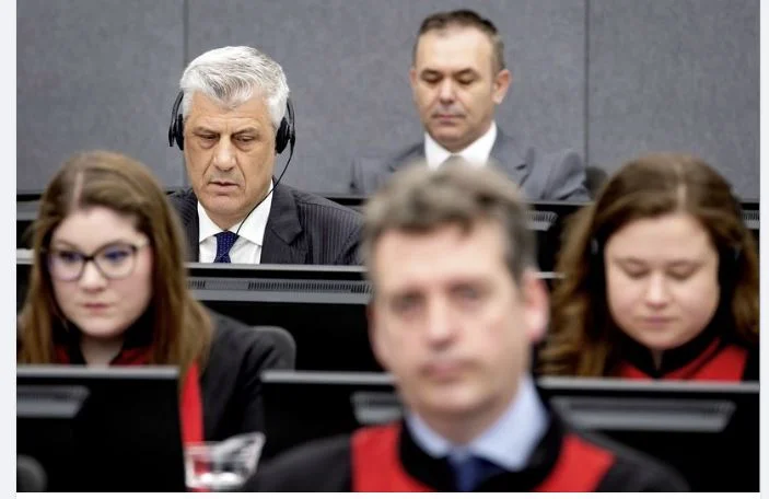 No hashim Thaci controló el KLA, controlado por los comandantes de madex1