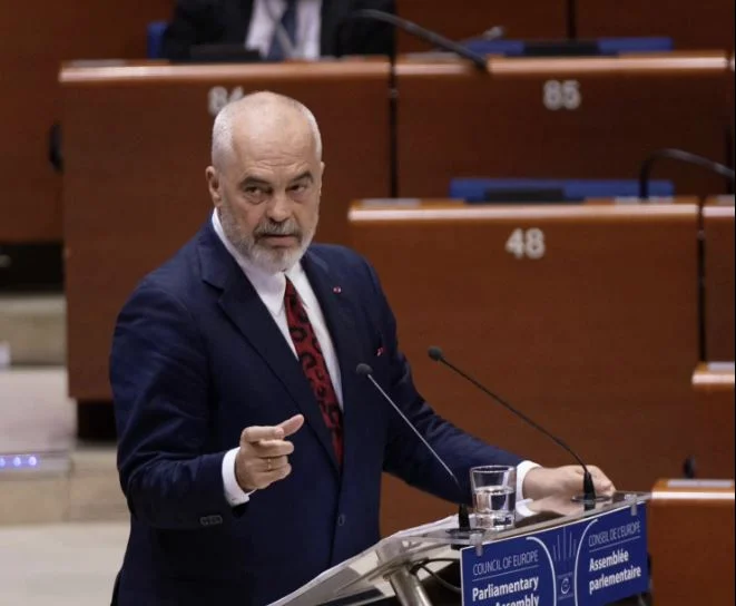 Albania recoge firmas para una nueva resolución contra Dick Marty's