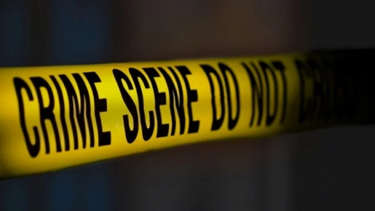 Un niño murió en Pec, cayó en un balcón de una casa.