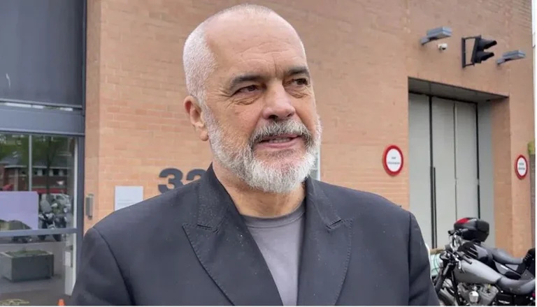 Rama por juzgar a los líderes del KLA: Lucha contra la Purificación Étnica