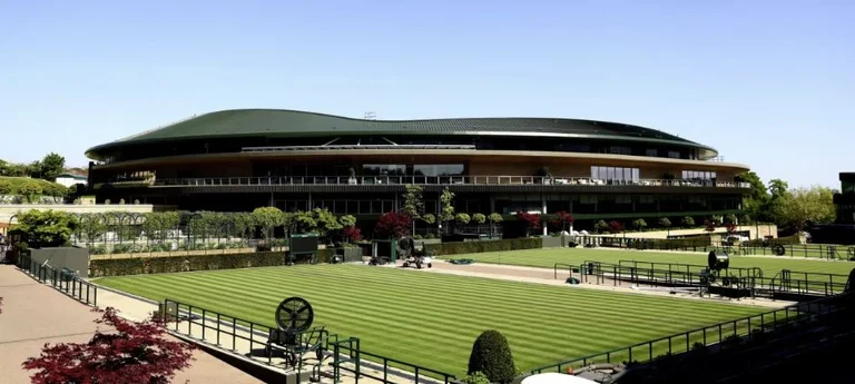 Wimbledon allows Russian and Belarusian athletes to compete as neutral