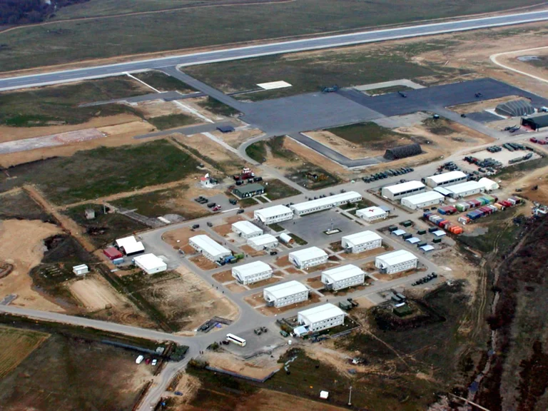 Da oggi, l'aeroporto di Gjakova sarà sfruttato dall'esercito del Kosovo