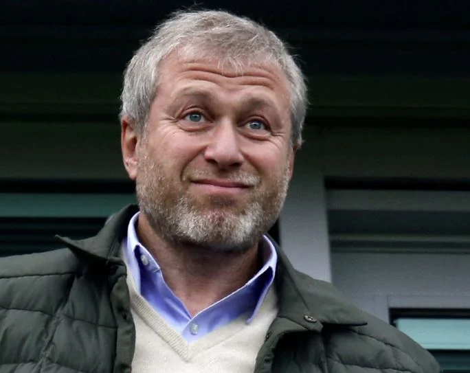 Nuovi dettagli dell'indagine di Abramovich sul club olandese.