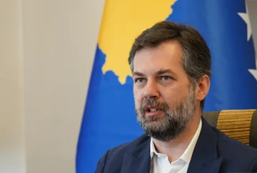 Minister Ceku spricht von Agim Ademis Fall und FFK Lizenzierungsprozess