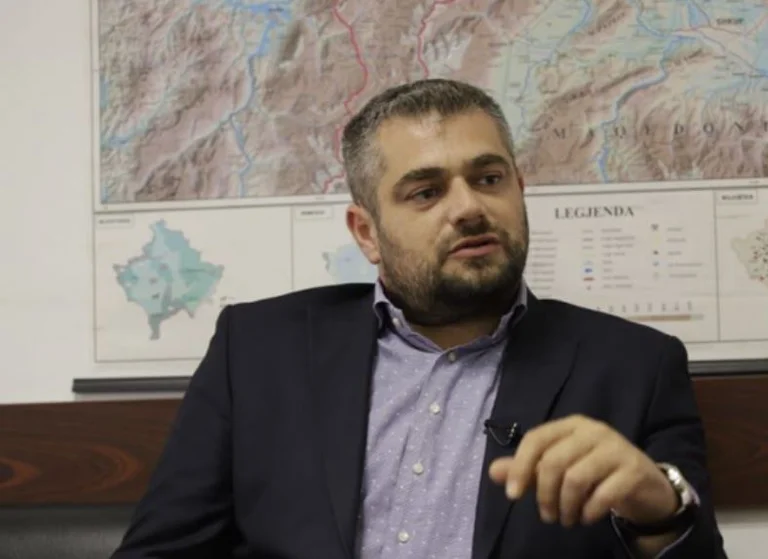 Hot for the dead: Internationals must condition Serbia to open archives