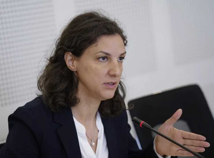 Minister Rizvanolli bezieht sich auf das, was sie über Energie mit dem deutschen offiziellen