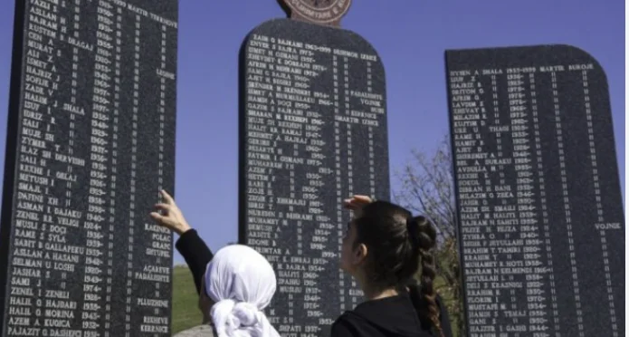 24 ans après le massacre de Podujevo Izbiica, tueurs serbes toujours sans punition