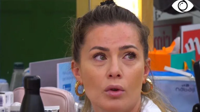 Olta manca Kiara e lacrime: Luiz è un idiota che si occupa di me