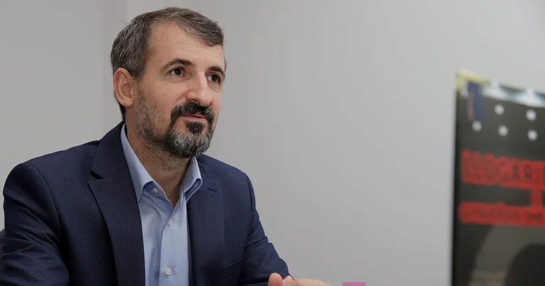 Miftaraj: Nëse shfuqizohet ligji për pjesëmarrje në luftërat e huaja, duhet të lirohen të dënuarit që luftuan në Siri