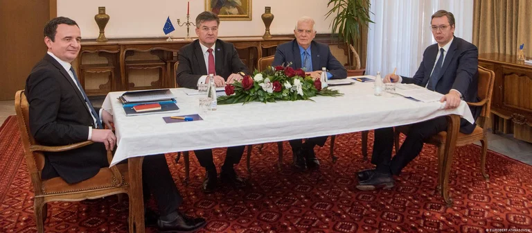 Le Kosovo cherche la pénalisation internationale de la Serbie