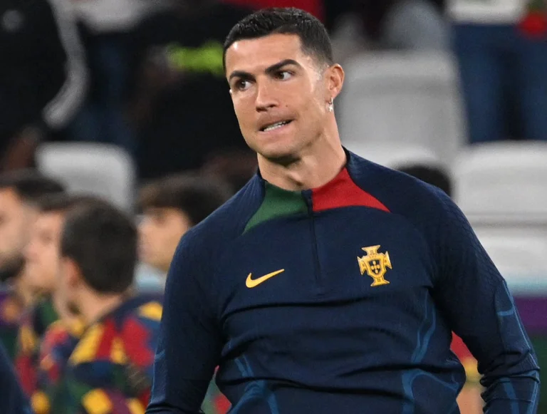 Ronaldo per favore, amici di United Team: capisco chi sono i veri amici.