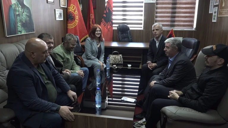 Los veteranos apoyan una marzo para la justicia