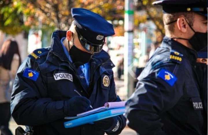 Policia bën pare për Bajram: I gjobit 535 qytetarë në rrugët e Kosovës