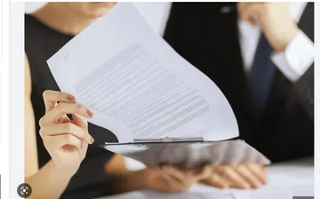 Should you show your colleagues your salary?