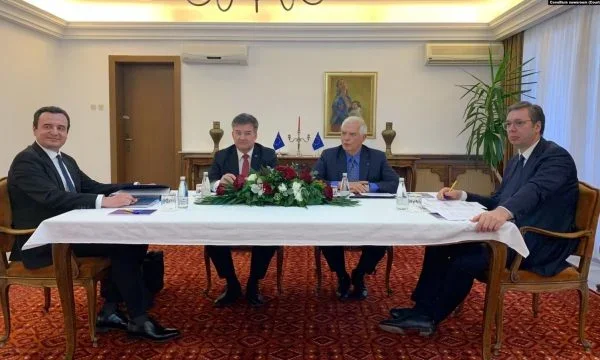 Ein Blick vom Terminbeginn, Kurti - Vucciq in Ohrid