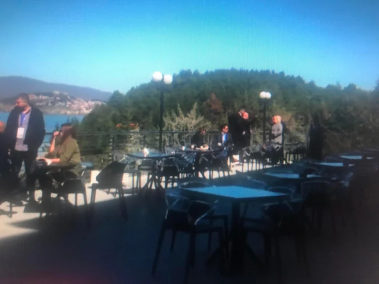 Von Ohrid: Nordmazedonien Premierminister Paus wenig (Foto)