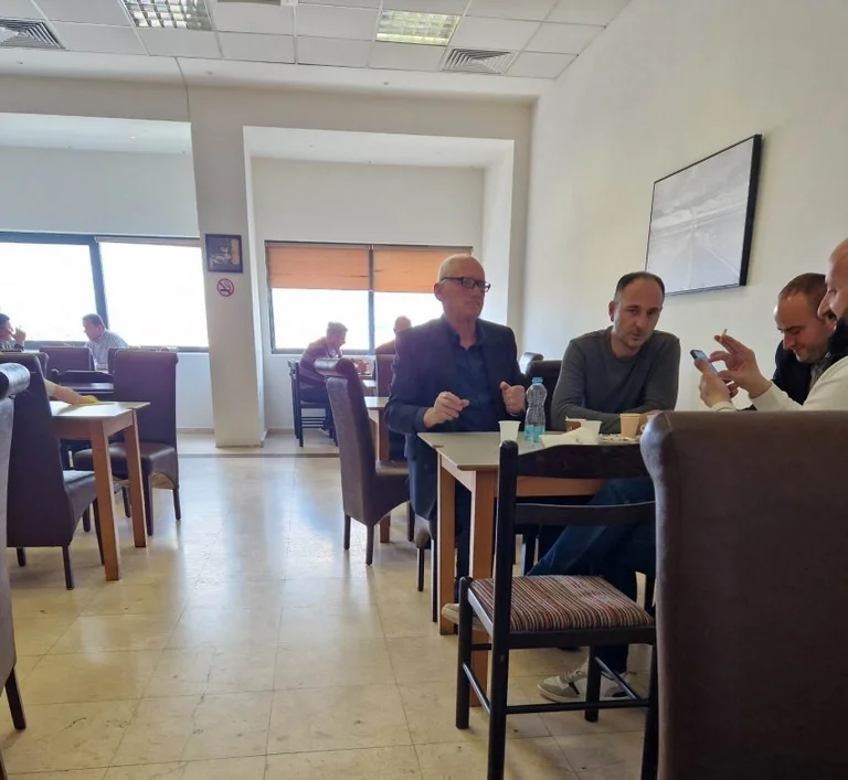No. Peci's, fumar en el Valle del Gobierno