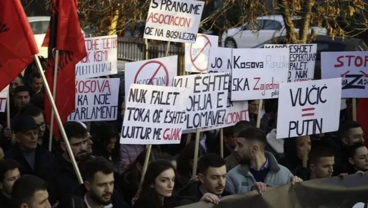 Umfrage UBO: 76 Prozent der Kosovaren gegen den Verein