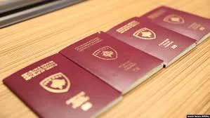 Questi deputati erano dotati di passaporti diplomatici lo scorso anno