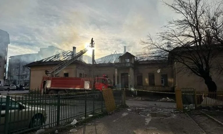 La quema del objeto de la secundaria, explica la Comunidad Ferizaj: La ira es el mejor argumento nivel de cada uno