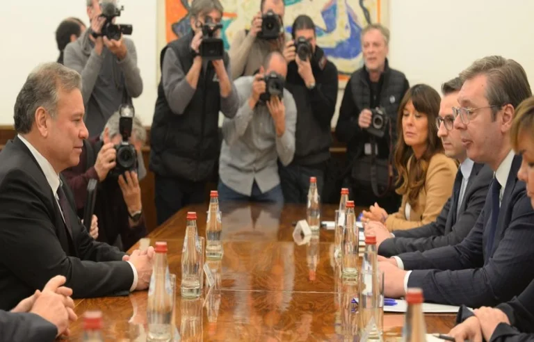Vuciq: Con Escobar, ho avuto conversazioni aperte e corrette