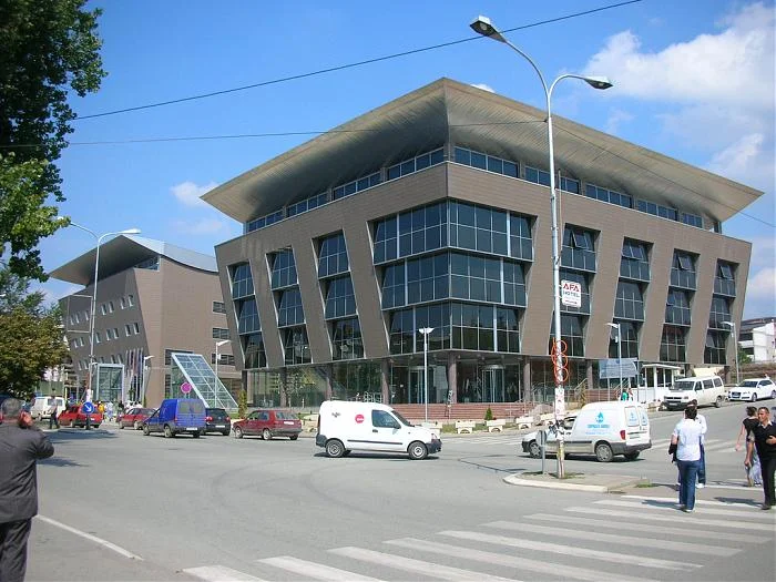 The municipalities demand interpretation by the ministry for procedures and replacement, and payment of social-suited teachers