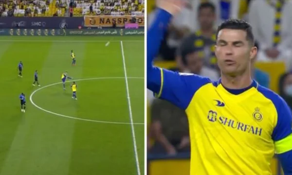 Ronaldo no se retiene, golpea la pelota después del final del partido, y fue castigado en amarillo.