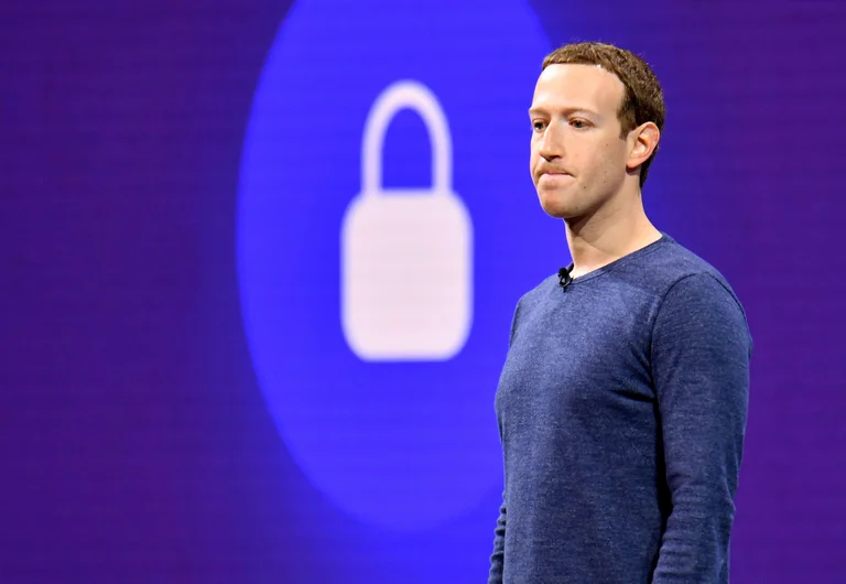 Reagon Mark Zuckerberg pasi ish-menaxherja drejtoi akuza të rënda ndaj Facebook