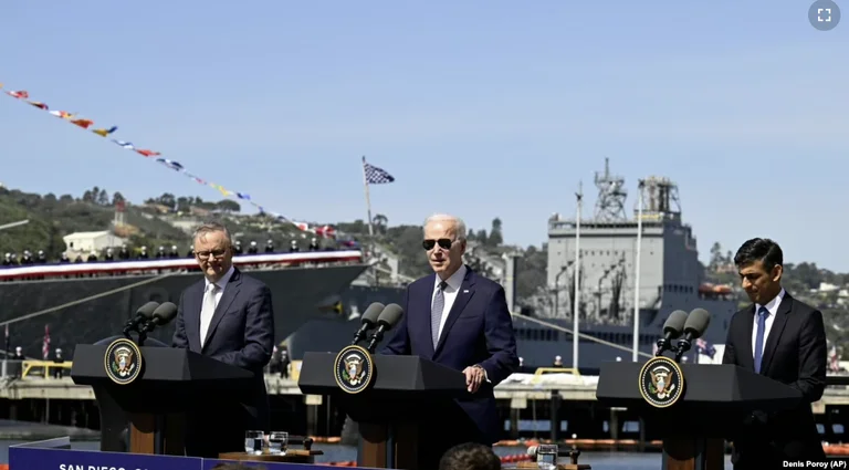 Estados Unidos, Gran Bretaña, Australia presentan un proyecto submarino nuclear