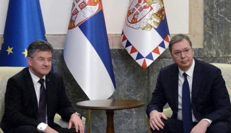 Vuciq se declara después de reunirse con Lajcak: Asociación, requisito previo para la normalización