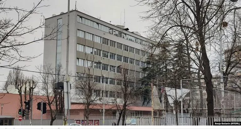 Deportati diplomatici russi trovano case a Belgrado