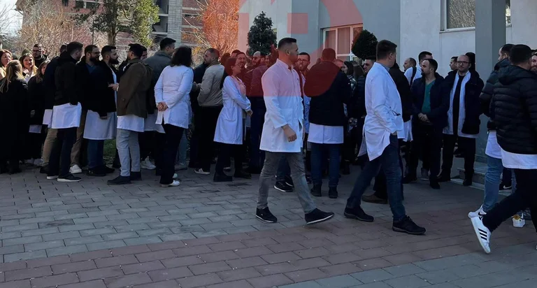 QKUK specialists begin protest over lack of custody