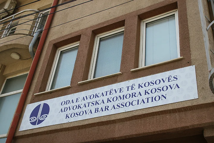 Kosovo Lawyers Oda Director resigns