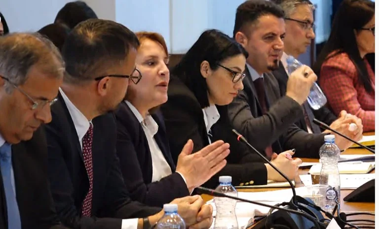 Wie haben die Vermögenswerte der Agentur vermietet: AKP-Vorstandsabgeordneten belogen öffentlich