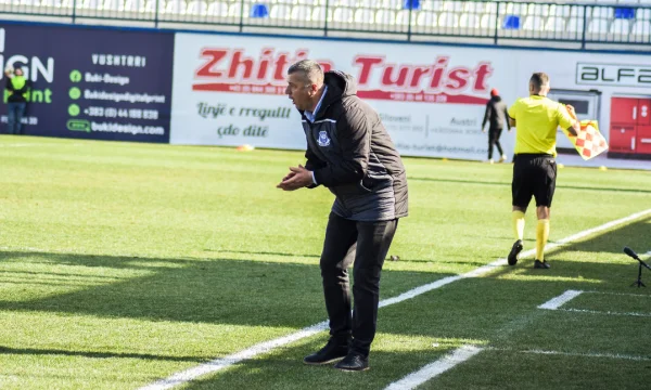Batatina kommt mit einem langen Post, erwähnt nicht den Fanfall im Stadion ZAhir Pajazitı.