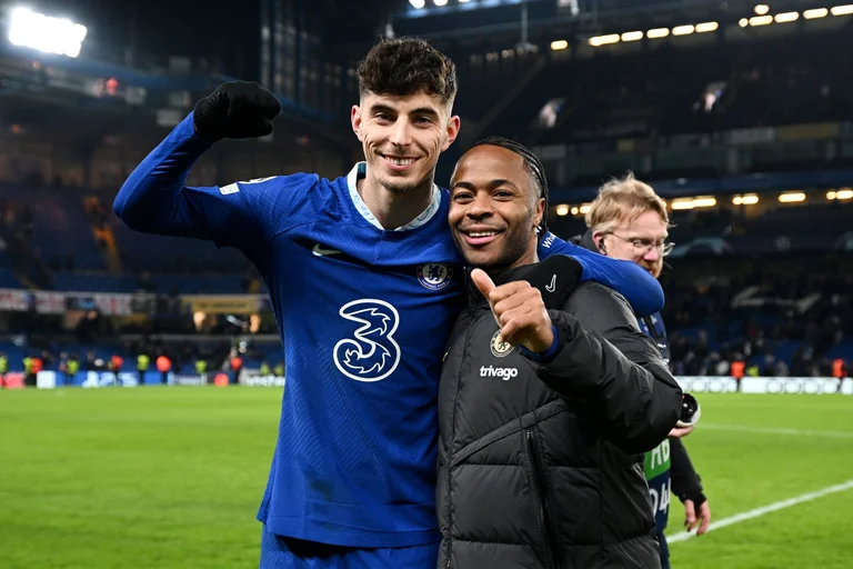 Sterling après avoir traversé le quart de finale : C'était une présentation massive.