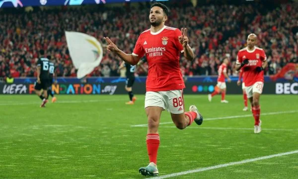 Benoff pasa a los cuartos de final de la Champions League