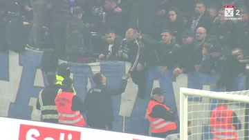 Der Kampf brach aus und es gab Probleme: Der Moment, in dem Tirana Arzt den Ventilator in der Tribuna hilft