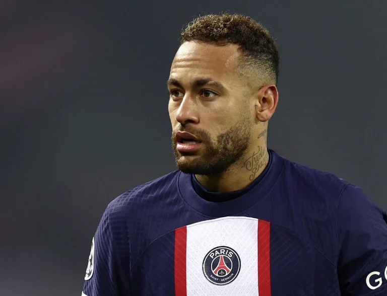 Dernière: Neymar sera opéré, la saison d'arrivée